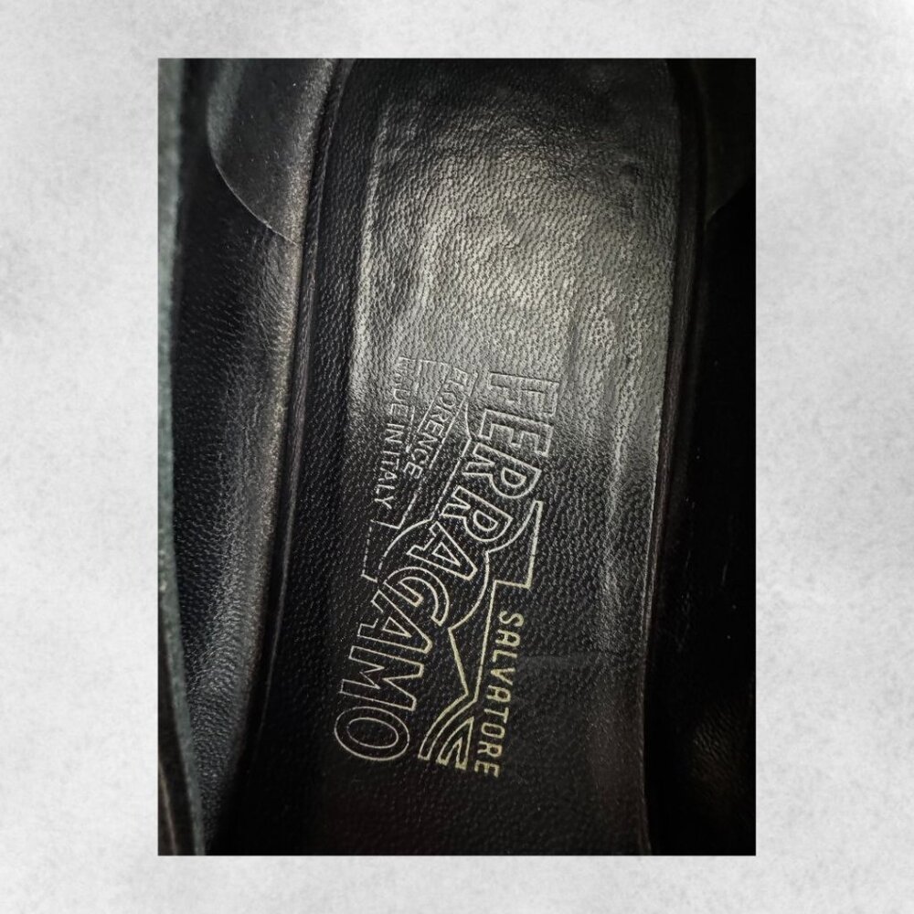 Black Salvatore Ferragamo Flats with bow (US 8.5) - Picture 5 of 8